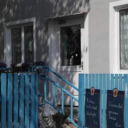 Pension Casa Topolino Винер-Нойштадт Экстерьер фото